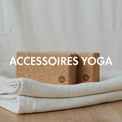Accessoires de yoga : brique, sangle, bolster, ...